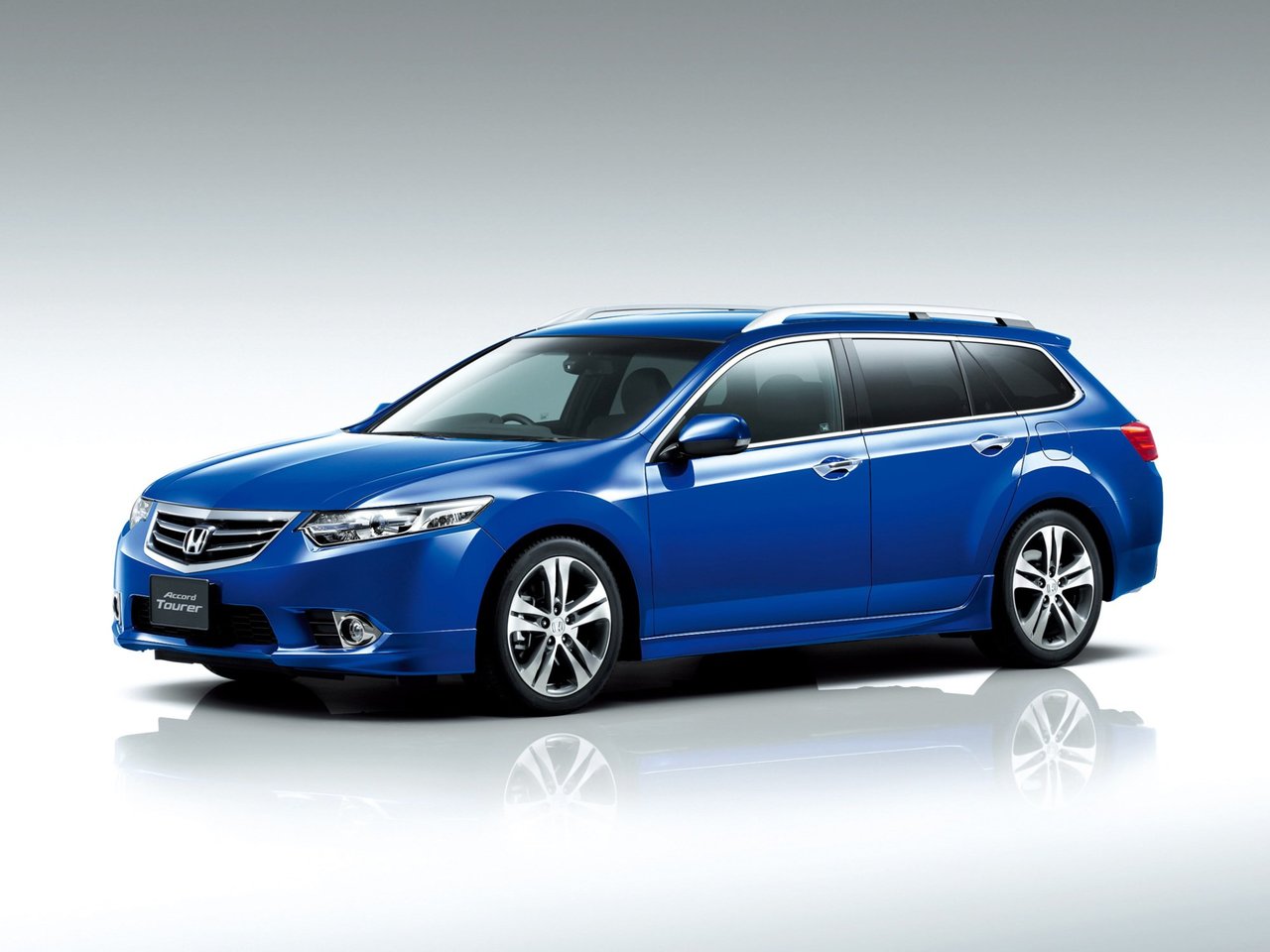 Honda Accord VIII Рестайлинг (5-дверный универсал, 2011-2012)