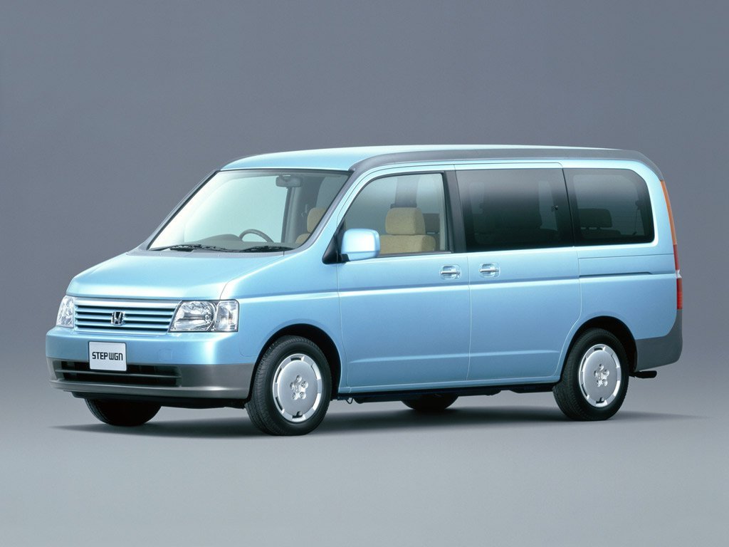 Honda Stepwgn II (Минивэн, 2001-2003)