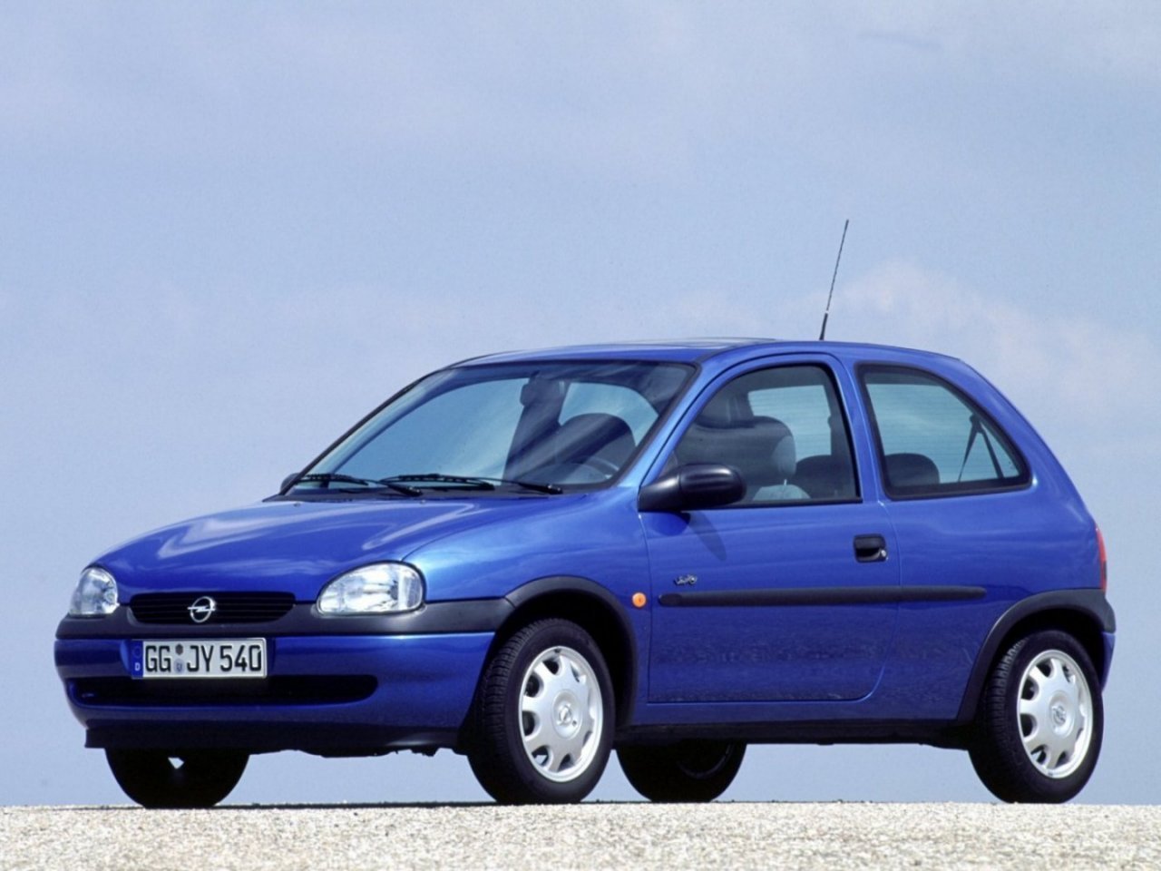 Opel Corsa B (Хэтчбек 3 двери, 1993-2000)