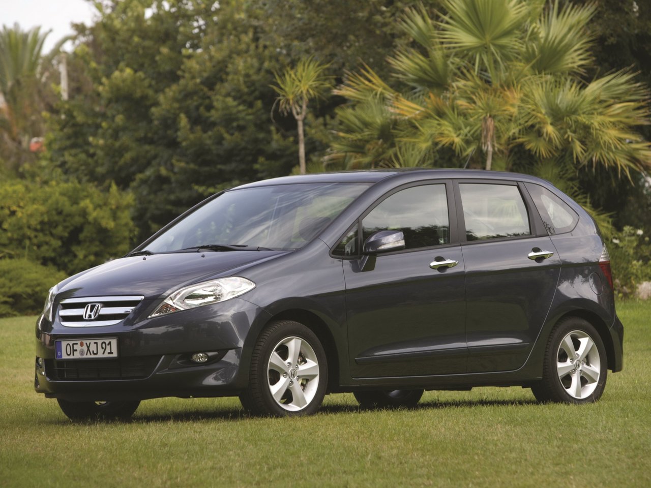 Honda FR-V (Компактвэн, 2004-2009)