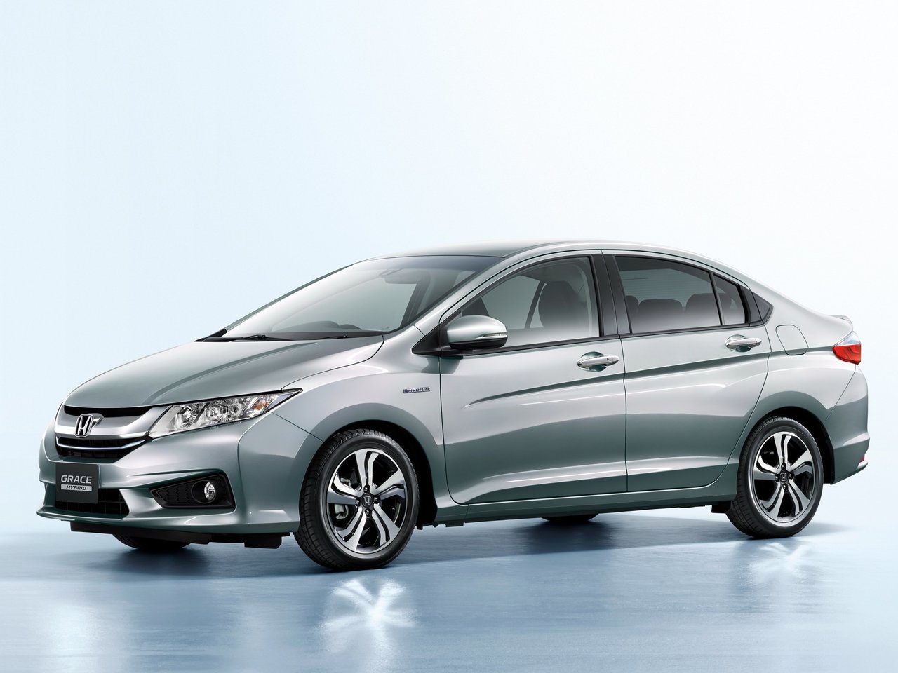 Honda Grace I (Седан, 2014-2017)