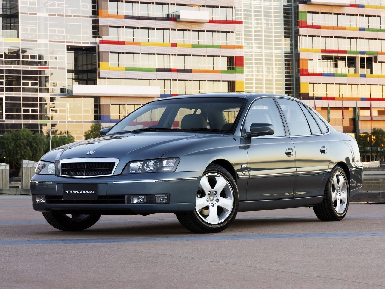 Holden Statesman II (Седан, 1999-2006)