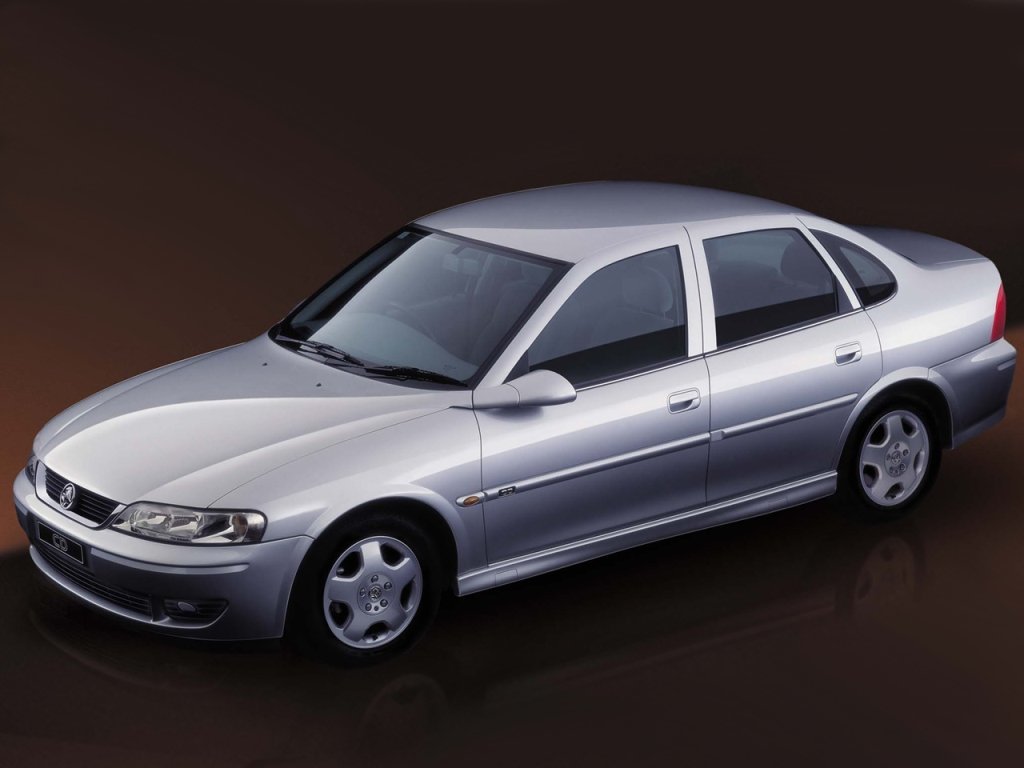 Holden Vectra (Седан, 1998-2001)