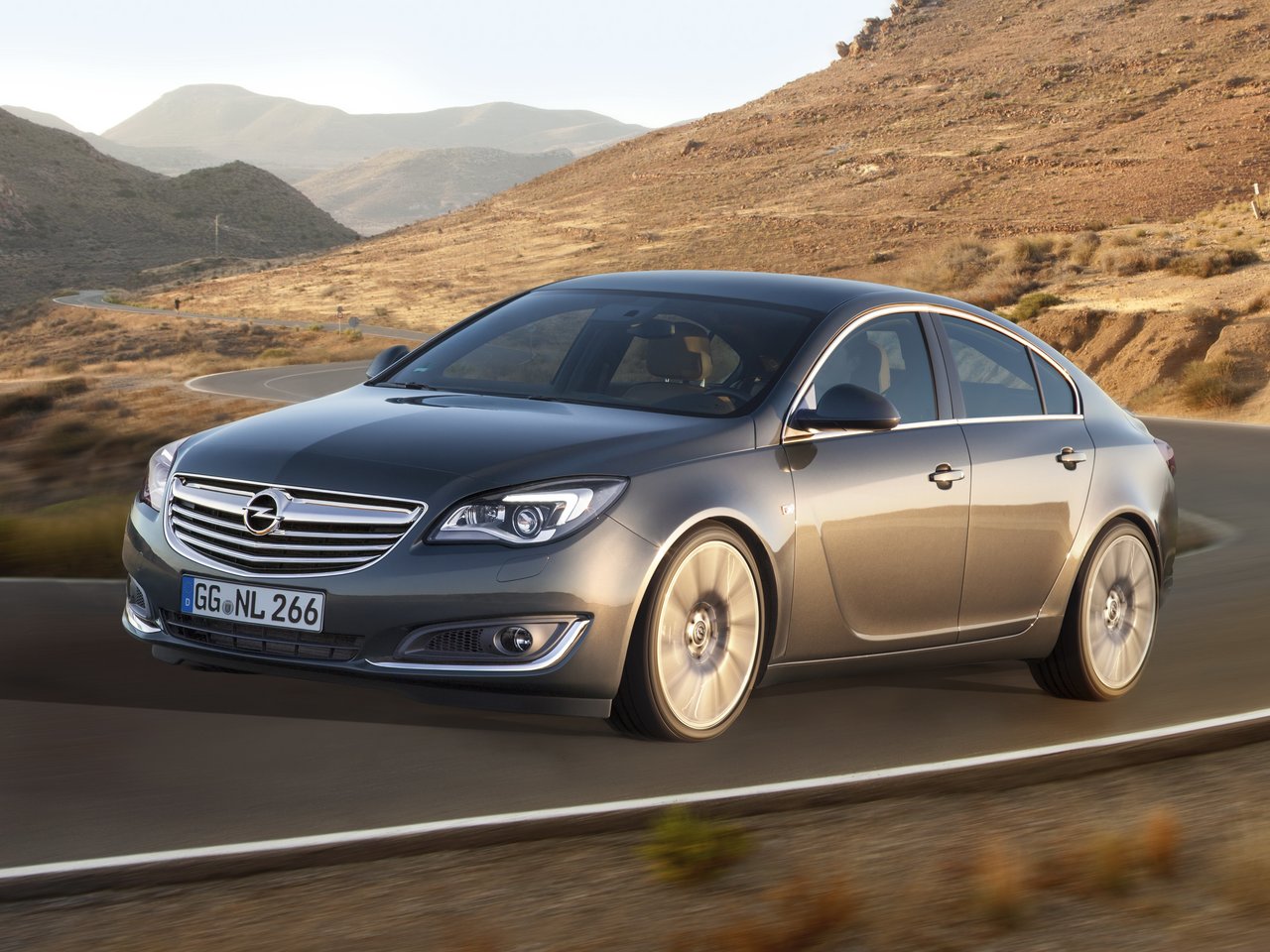 Opel Insignia I Рестайлинг (Лифтбек, 2013-н.в.)
