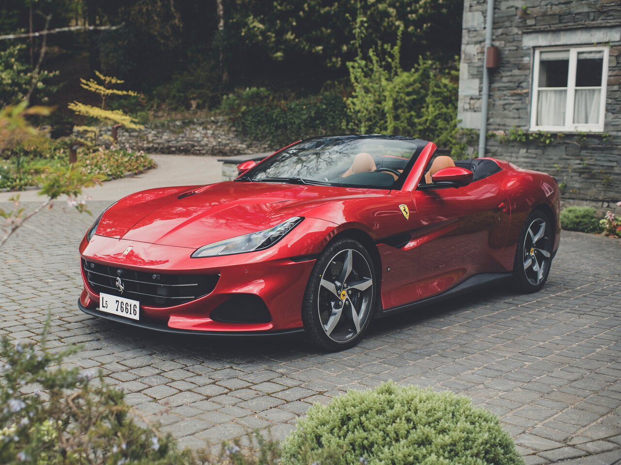 Ferrari Portofino I Рестайлинг (Кабриолет, 2020-н.в.)