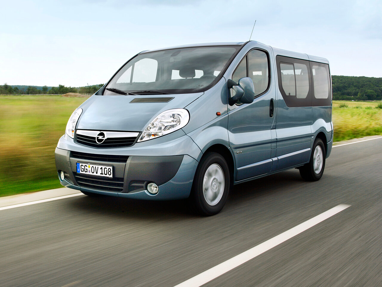 Opel Vivaro A Рестайлинг (Минивэн, 2006-2014)
