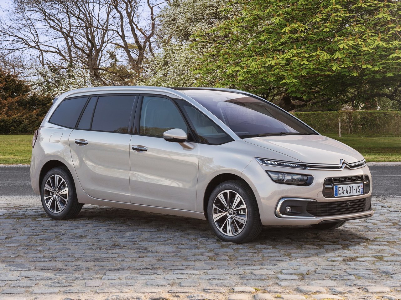 Citroen C4 Picasso II Рестайлинг (Компактвэн, 2016-2018)