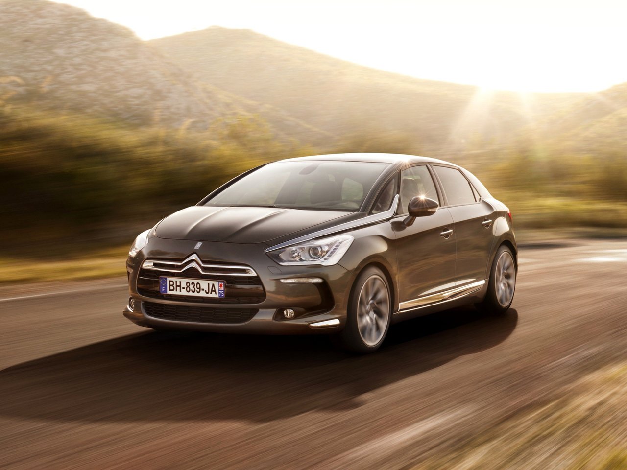 Citroen DS5 (Хэтчбек 5 дверей, 2012-2015)