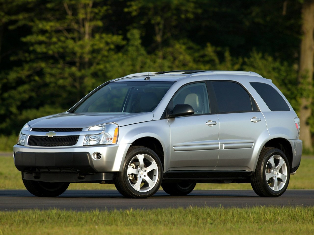Chevrolet Equinox I (Внедорожник 5 дверей, 2004-2009)