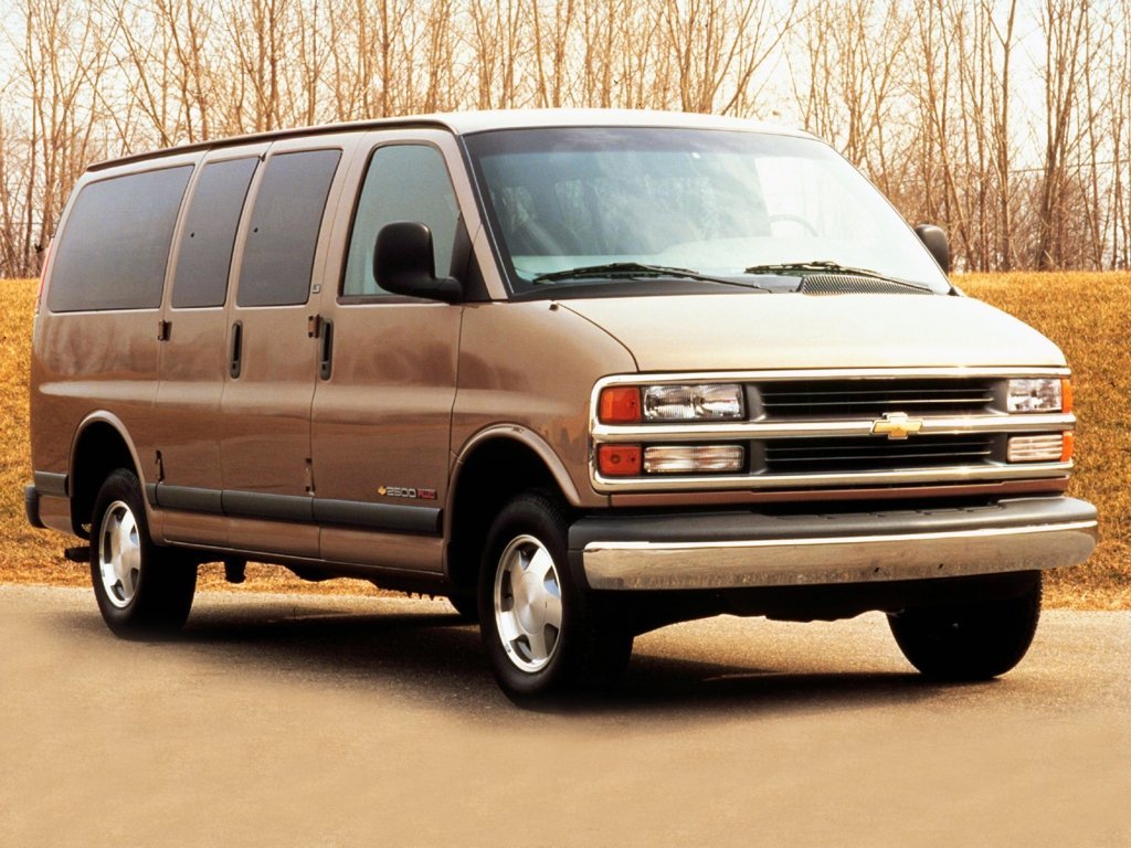 Chevrolet Express I (Минивэн, 1996-2002)