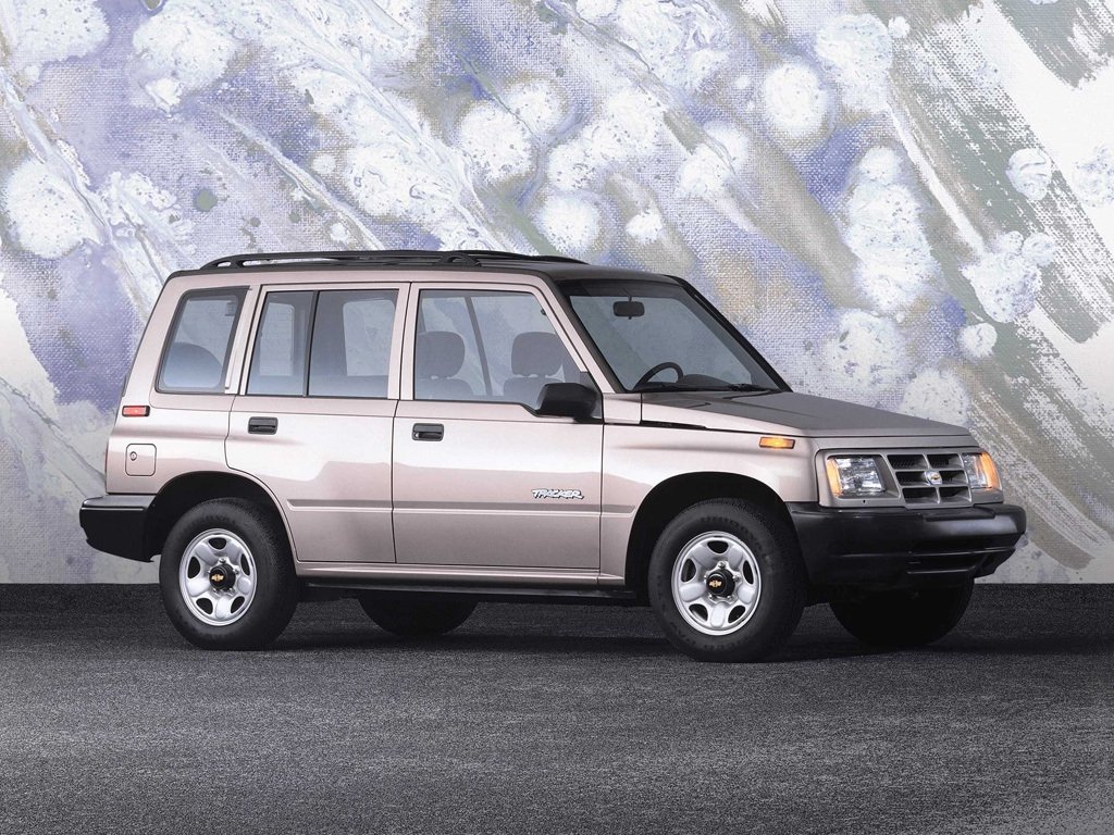 Chevrolet Tracker I (Внедорожник 5 дверей, 1998-2004)