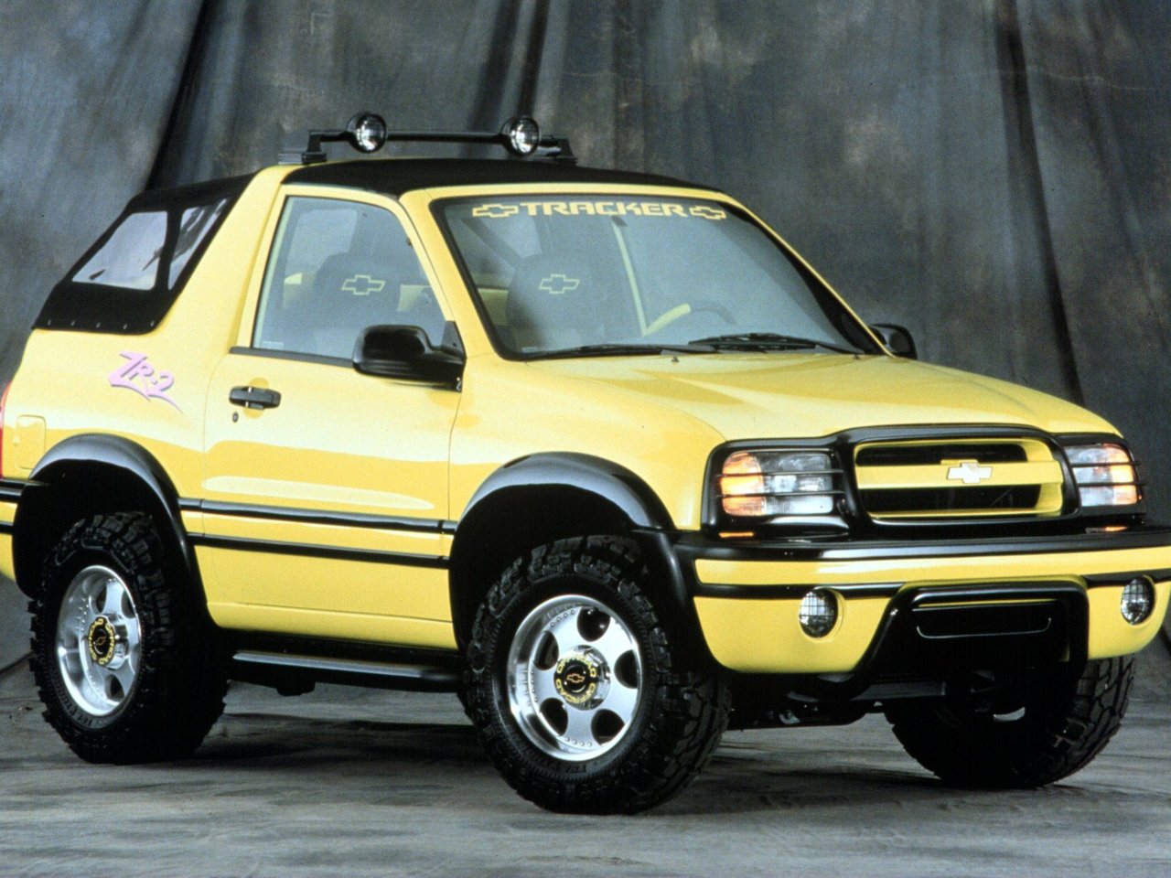 Chevrolet Tracker II			 , 1998-2004) (Внедорожник (открытый верх), 1998-2004)