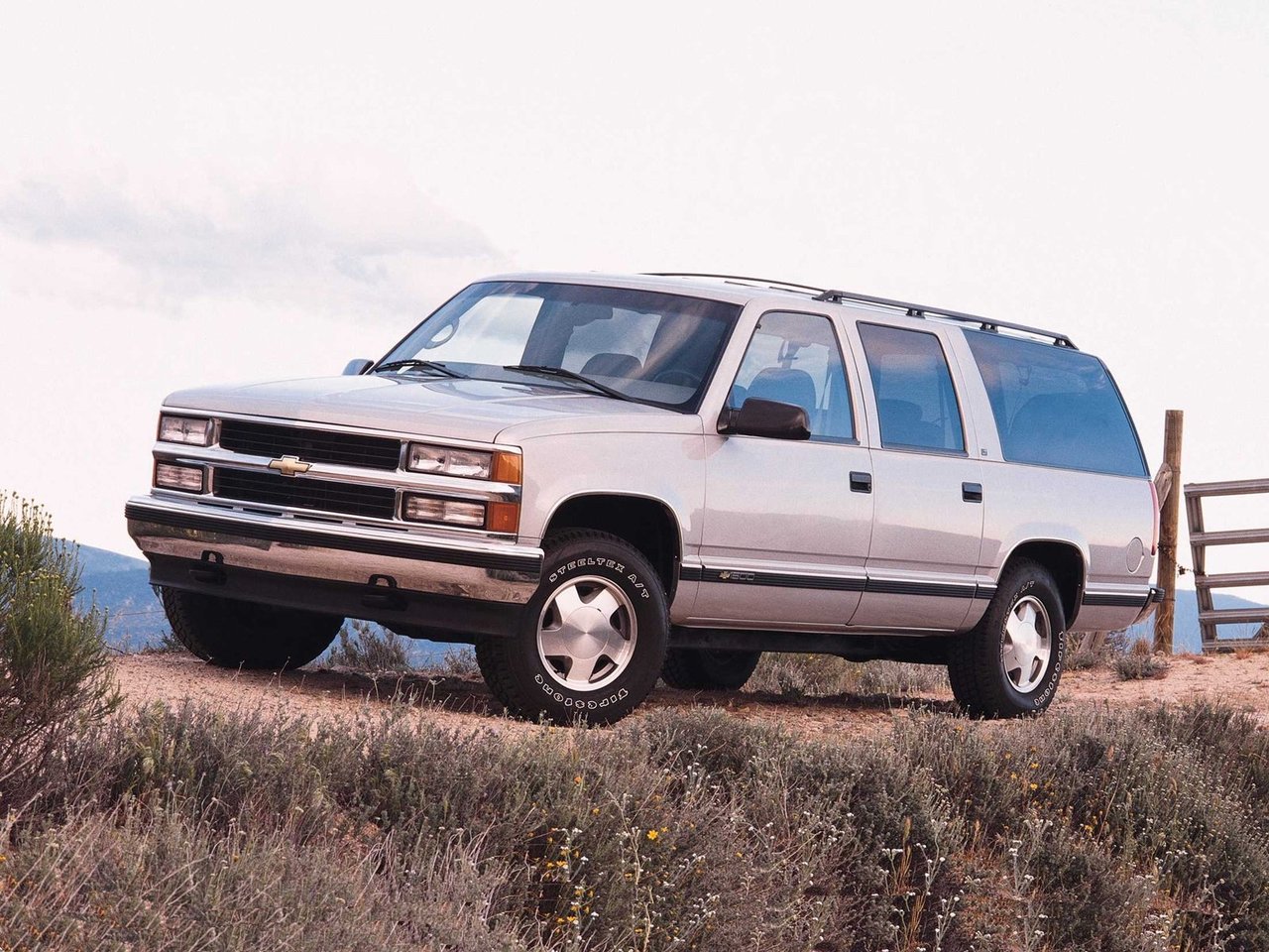 Chevrolet Suburban IX (Внедорожник 5 дверей, 1991-2001)