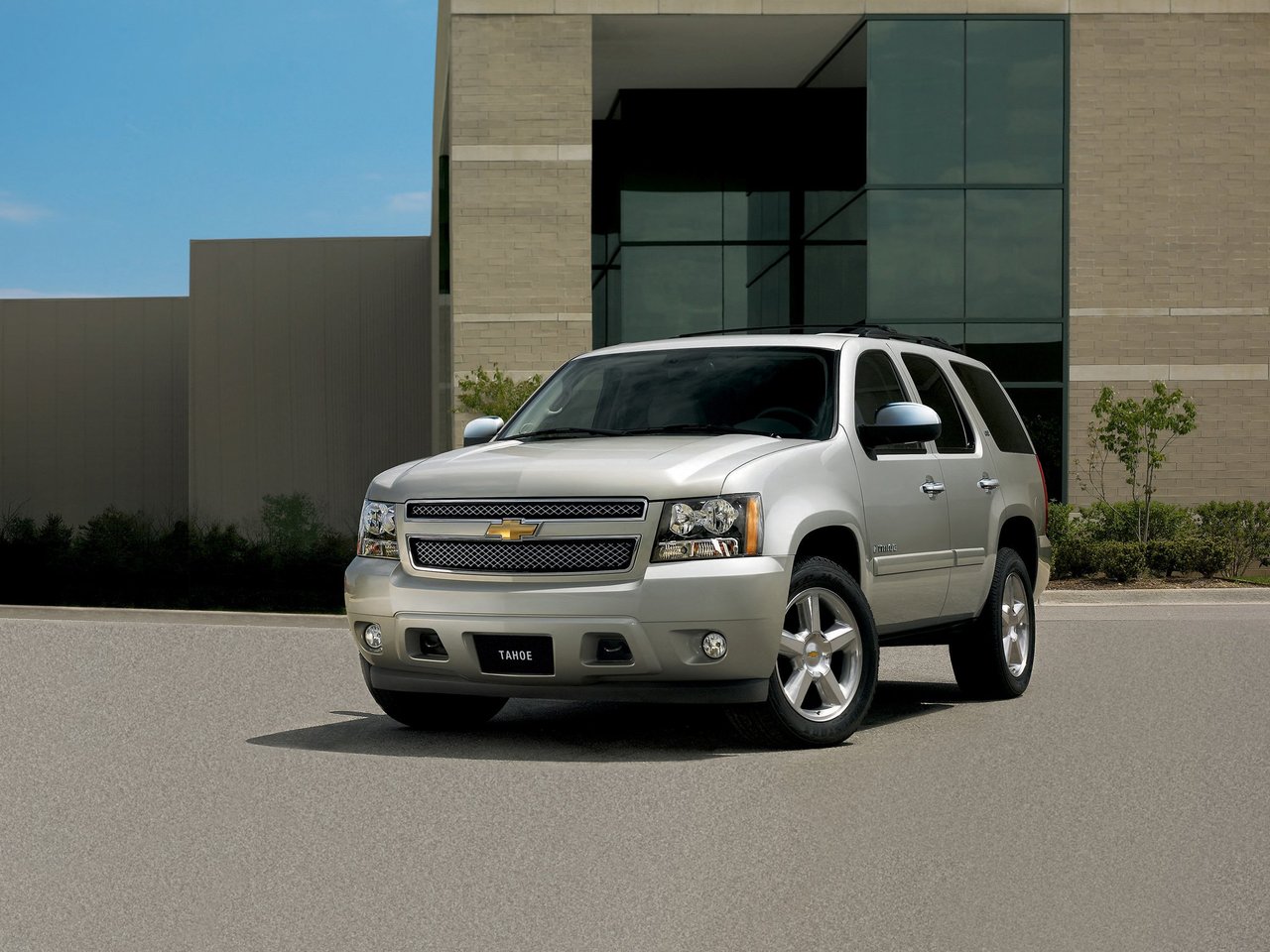 Chevrolet Tahoe III (Внедорожник 5 дверей, 2007-2014)