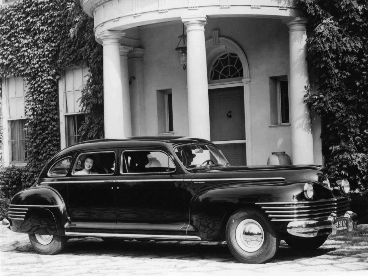 Chrysler Imperial V (Седан, 1940-1948)