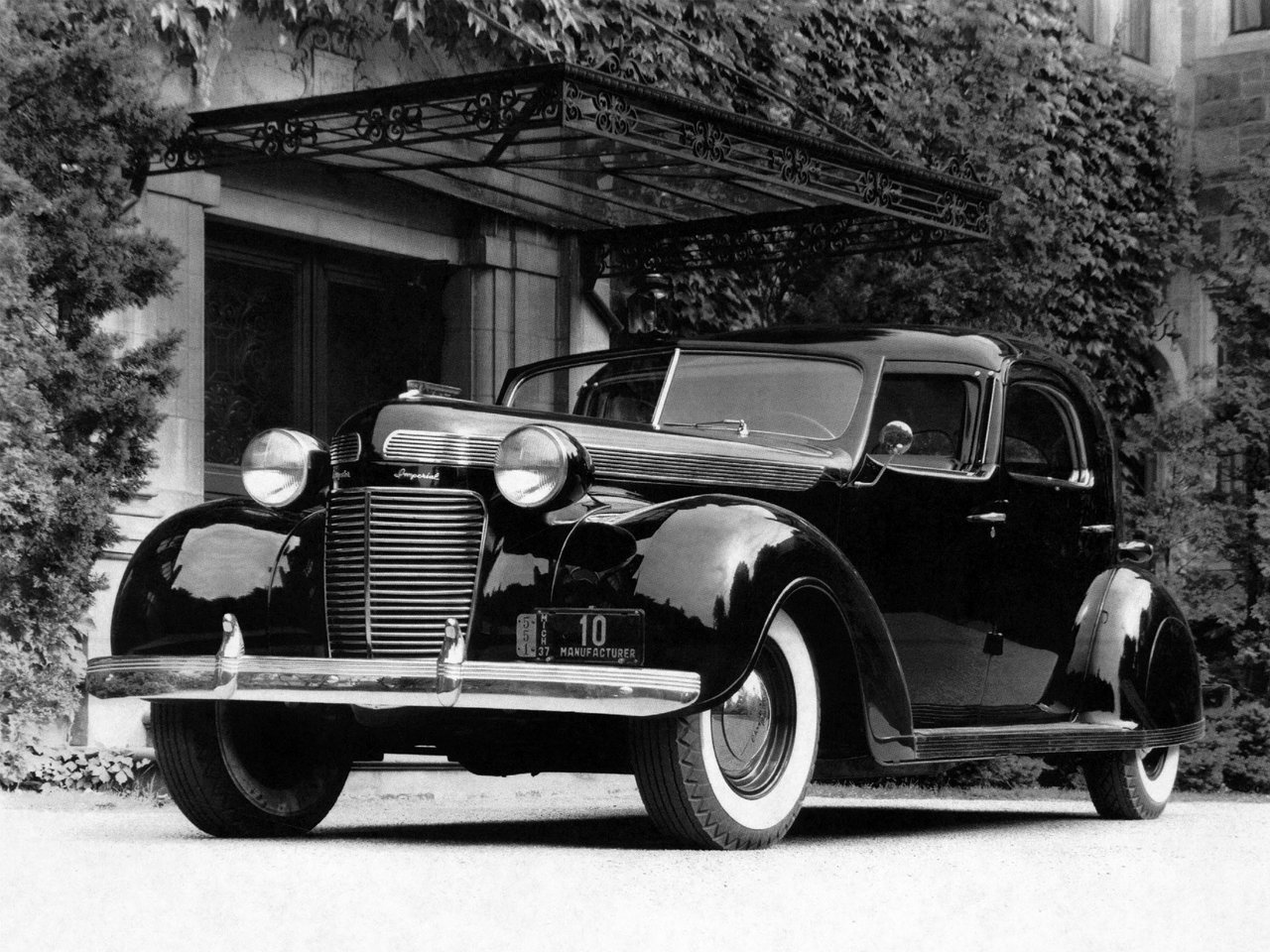 Chrysler Imperial IV (Седан, 1937-1939)