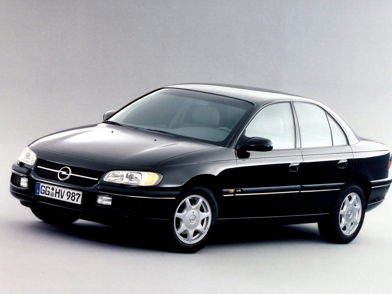 Opel Omega B (Седан, 1994-1999)