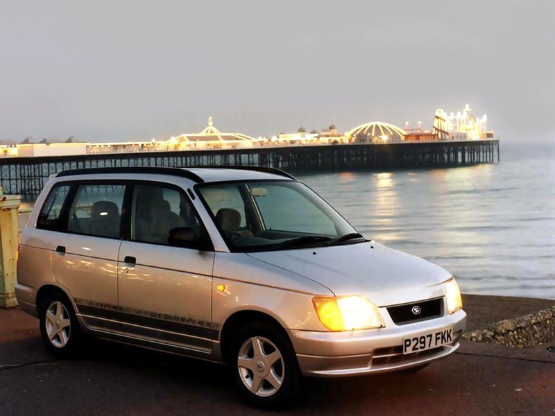 Daihatsu Pyzar I (Компактвэн, 1996-1998)