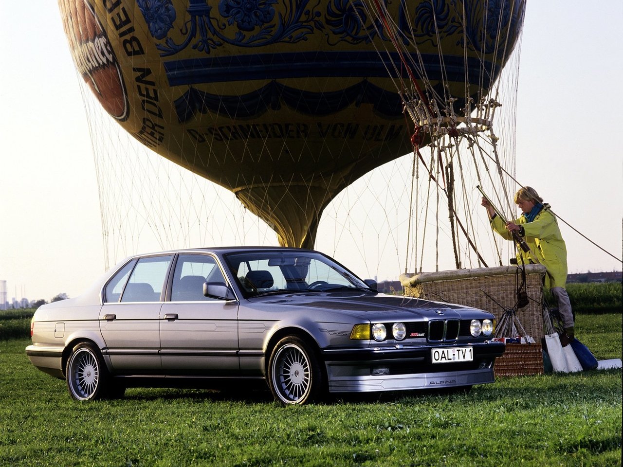 Alpina B11 E32 (Седан, 1987-1994)
