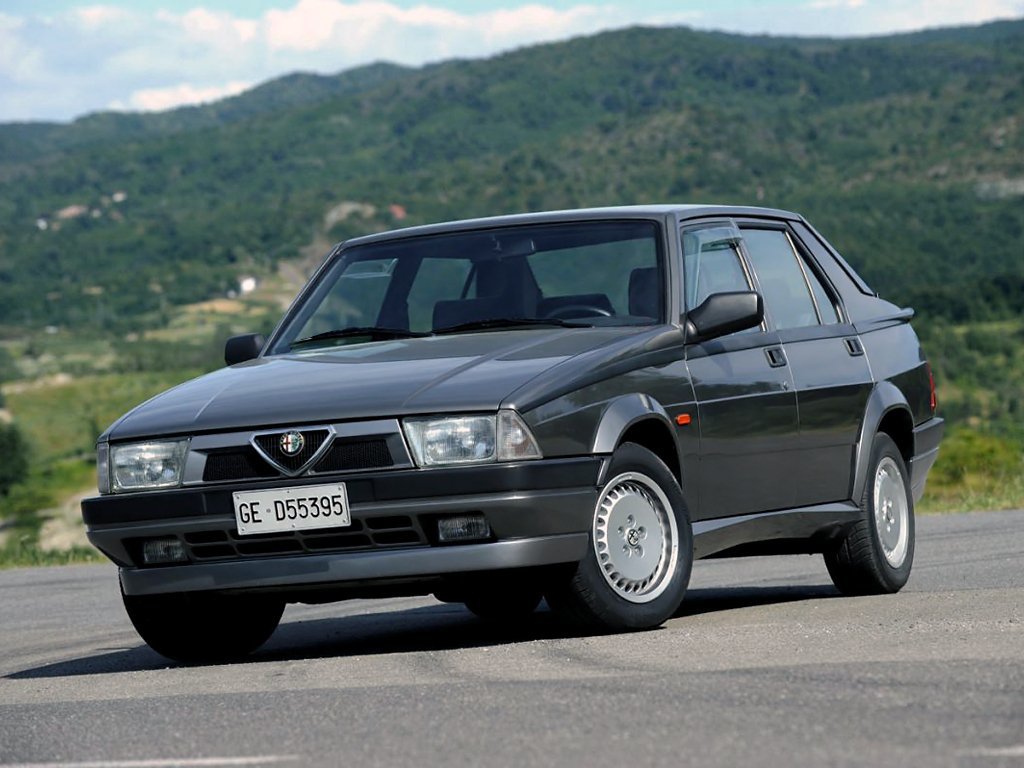 Alfa Romeo 75 I Рестайлинг (Седан, 1988-1992)